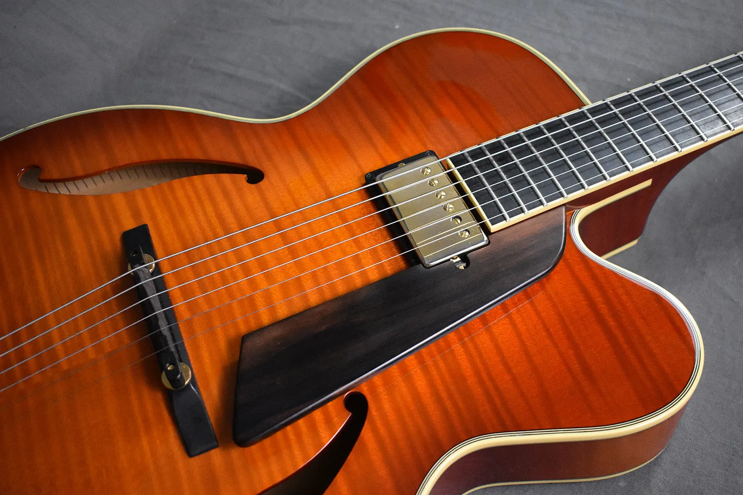 2006 Sadowsky Jim Hall Model