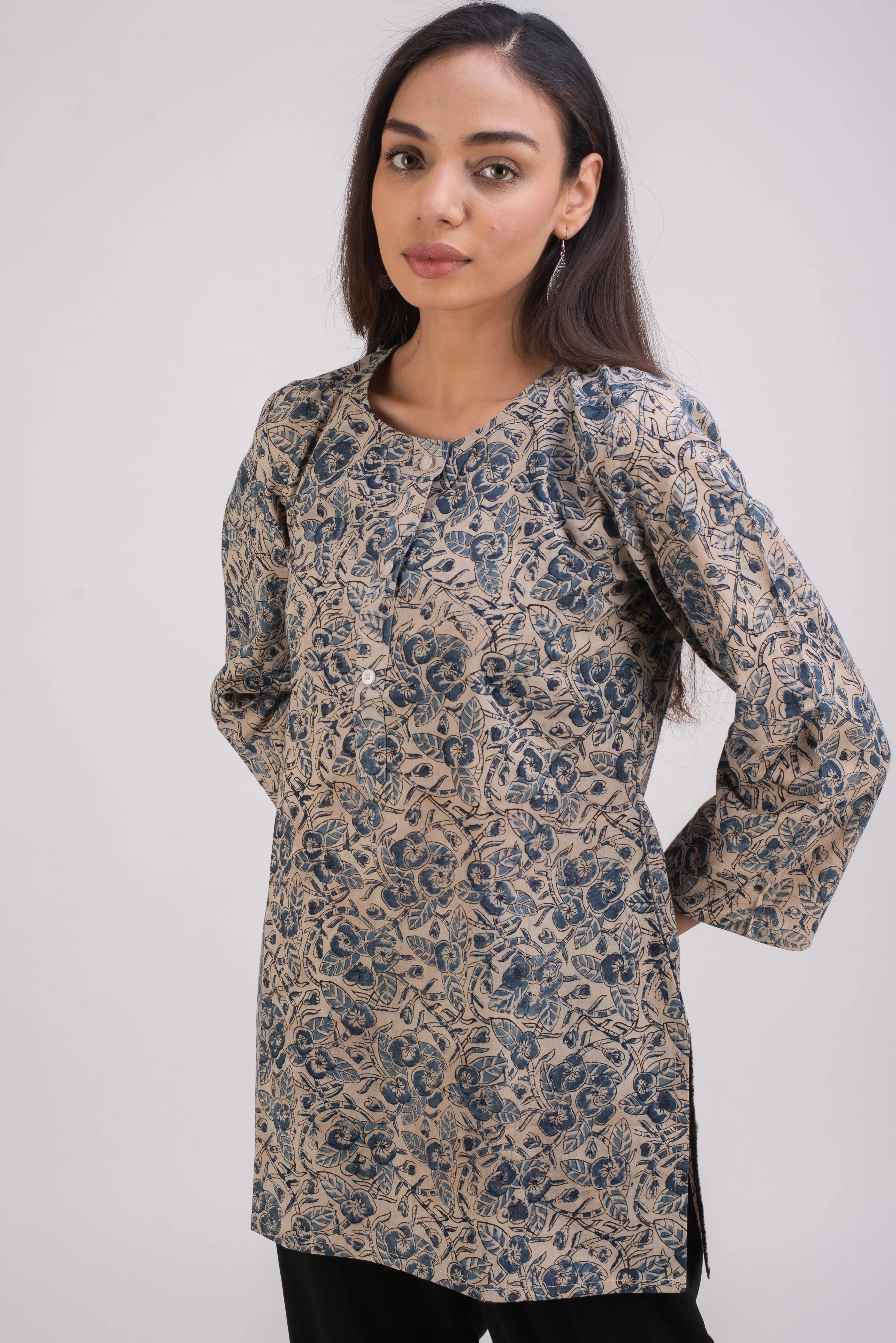 502-104 Gale Tunic