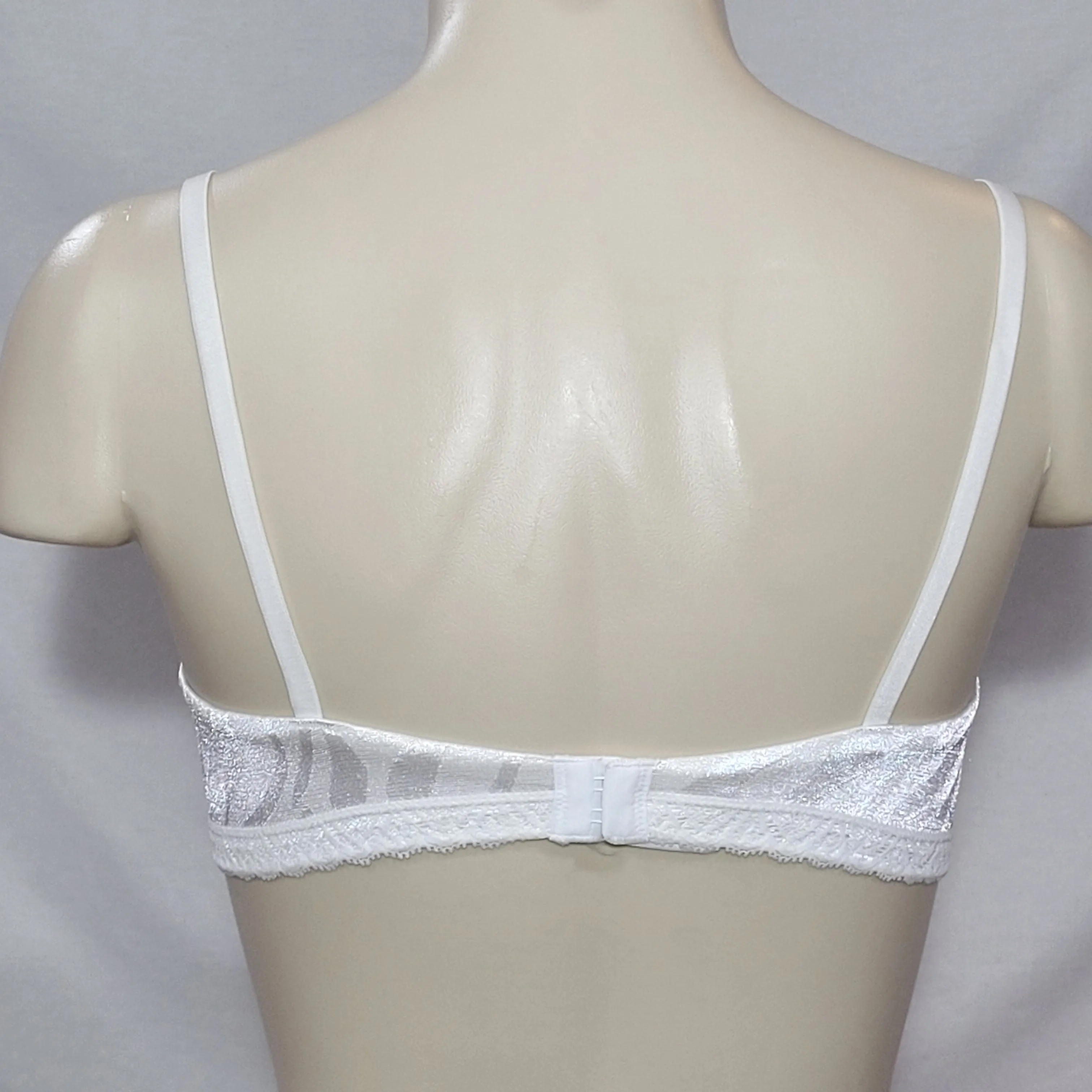 DISCONTINUED Maidenform 7122 One Fabulous Fit Jacquard Satin Underwire Bra 34B White NWT