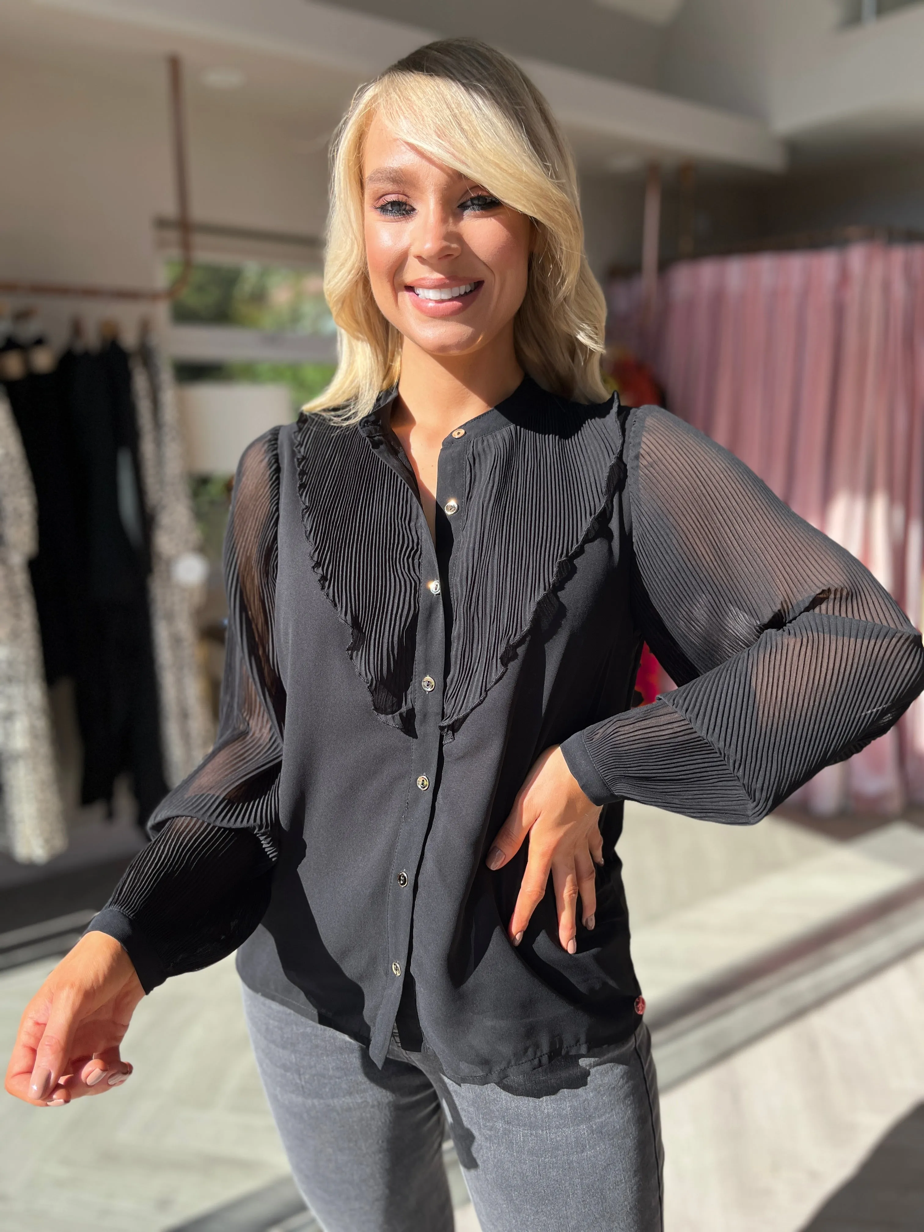 Louella Blouse Black