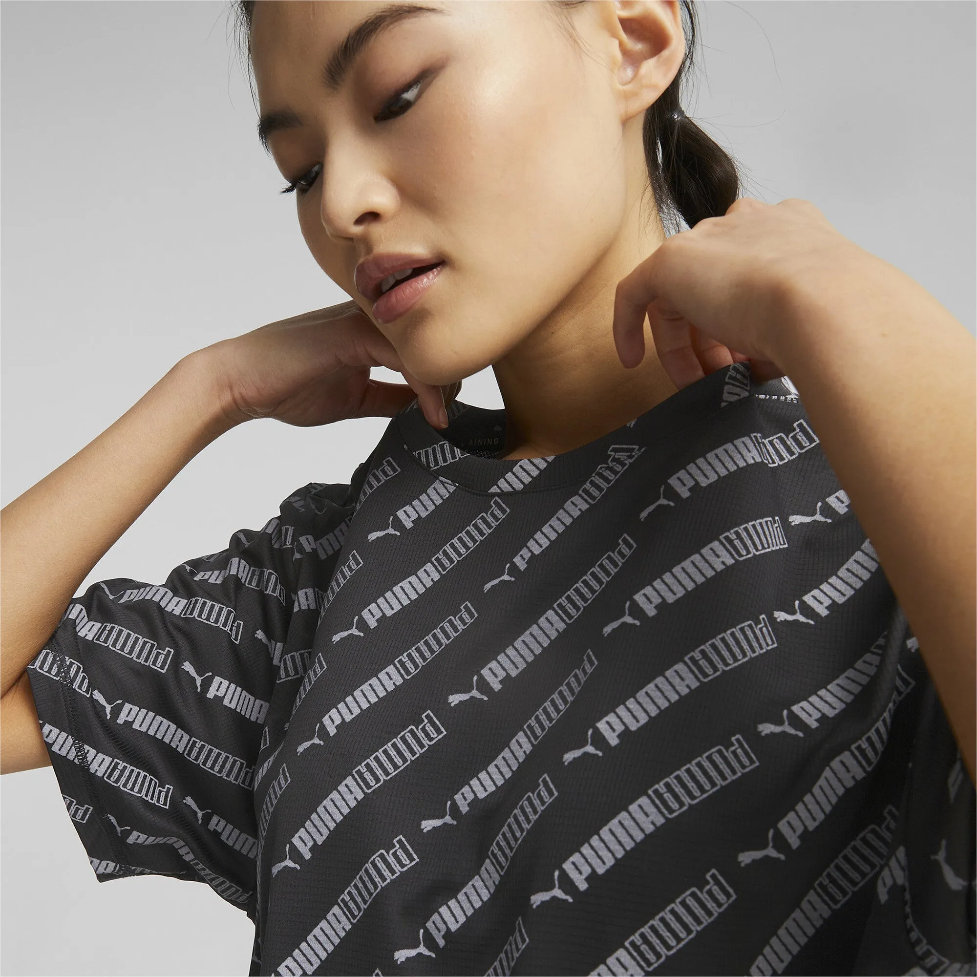 PUMA Train Favorite AOP Crop SS Tee