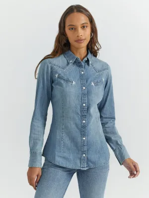 Top Women's SZN (112353124) - Wrangler Retro® Western Vintage Snap Top - Light Wash